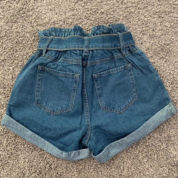 Jean shorts - Picture 9 of 9